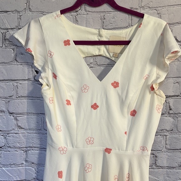 ModCloth Flower Dress - Picture 2 of 5